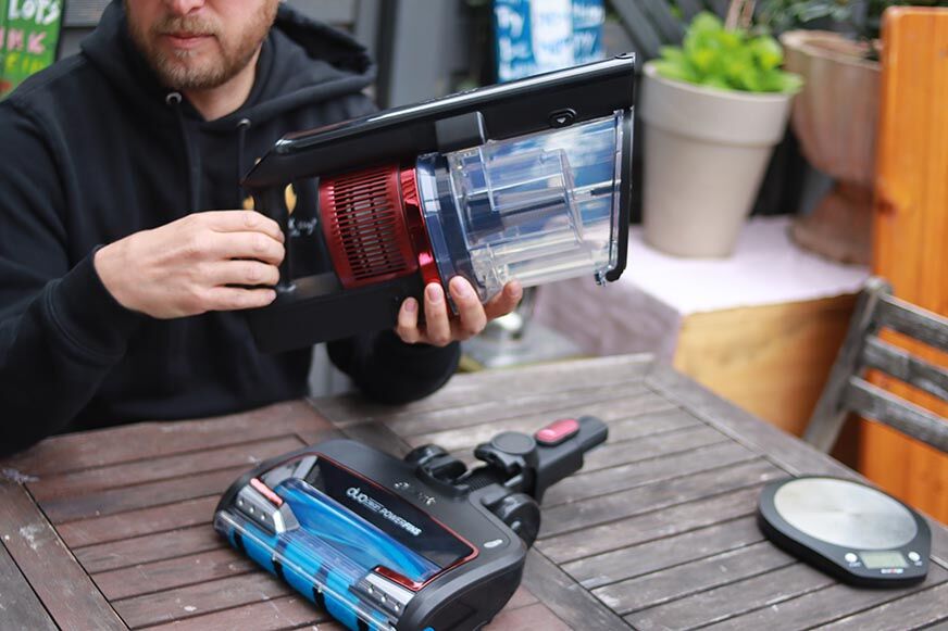 The Shark Anti Hair Wrap Flexology cordless vacuum cleaner is seen.