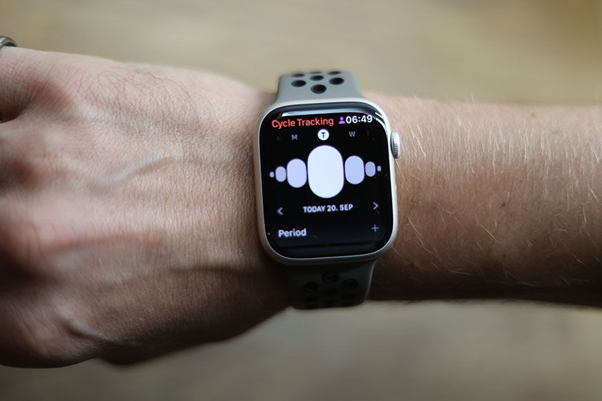 Apple Watch Series 8 Review UK | Is it worth the price?
