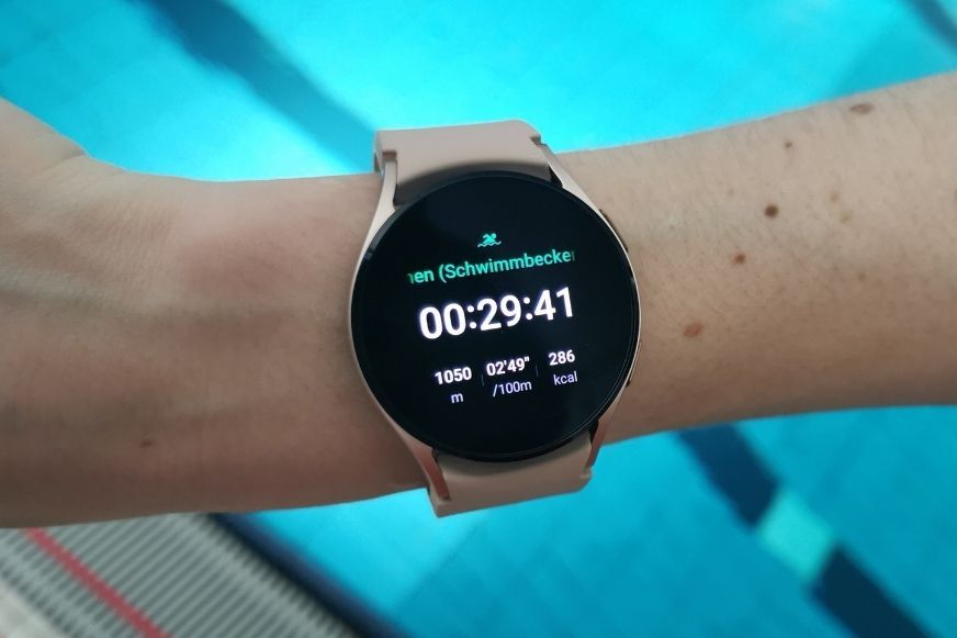 Garmin Swim 2 GPS Watch | Wiggle