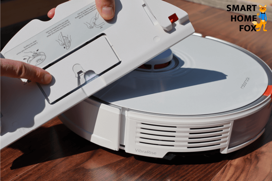 A close-up of the vibration motor for Roborock S7's mopping plate.