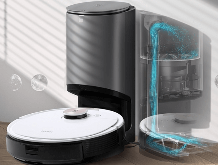 Deebot OZMO T8+ stands at the self-empty base